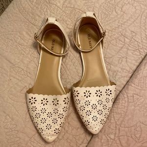 Cream flats